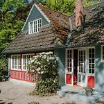 Casa vacanze Auf Idyllischem Landsitz Mit Parkanlage