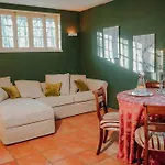 Auf Idyllischem Landsitz Mit Parkanlage Casa vacanze Negernboetel