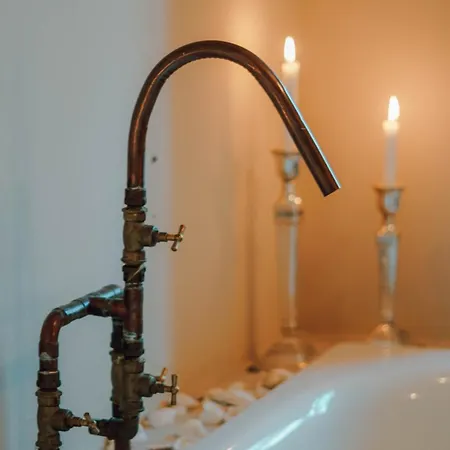 Auf Idyllischem Landsitz Mit Parkanlage