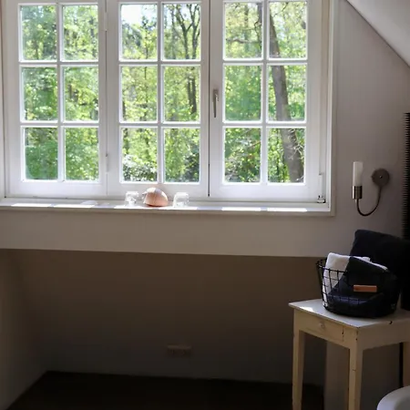 Auf Idyllischem Landsitz Mit Parkanlage Сasa de vacaciones *