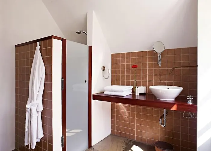 Auf Idyllischem Landsitz Mit Parkanlage Negernboetel